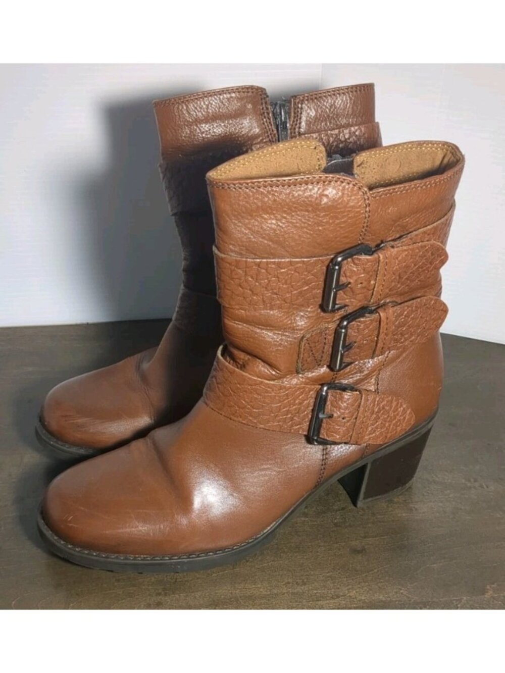 Clarks Women's Fernwood Lake Boot Brown Leather Moto Buckle Chunky Heel Sz 9